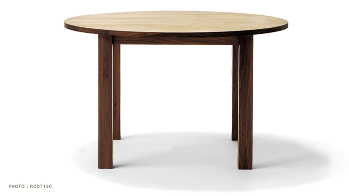 家族で向き合い会話を楽しむならラウンド型「RONDE DINING TABLE | ロンド ダイニングテーブル」