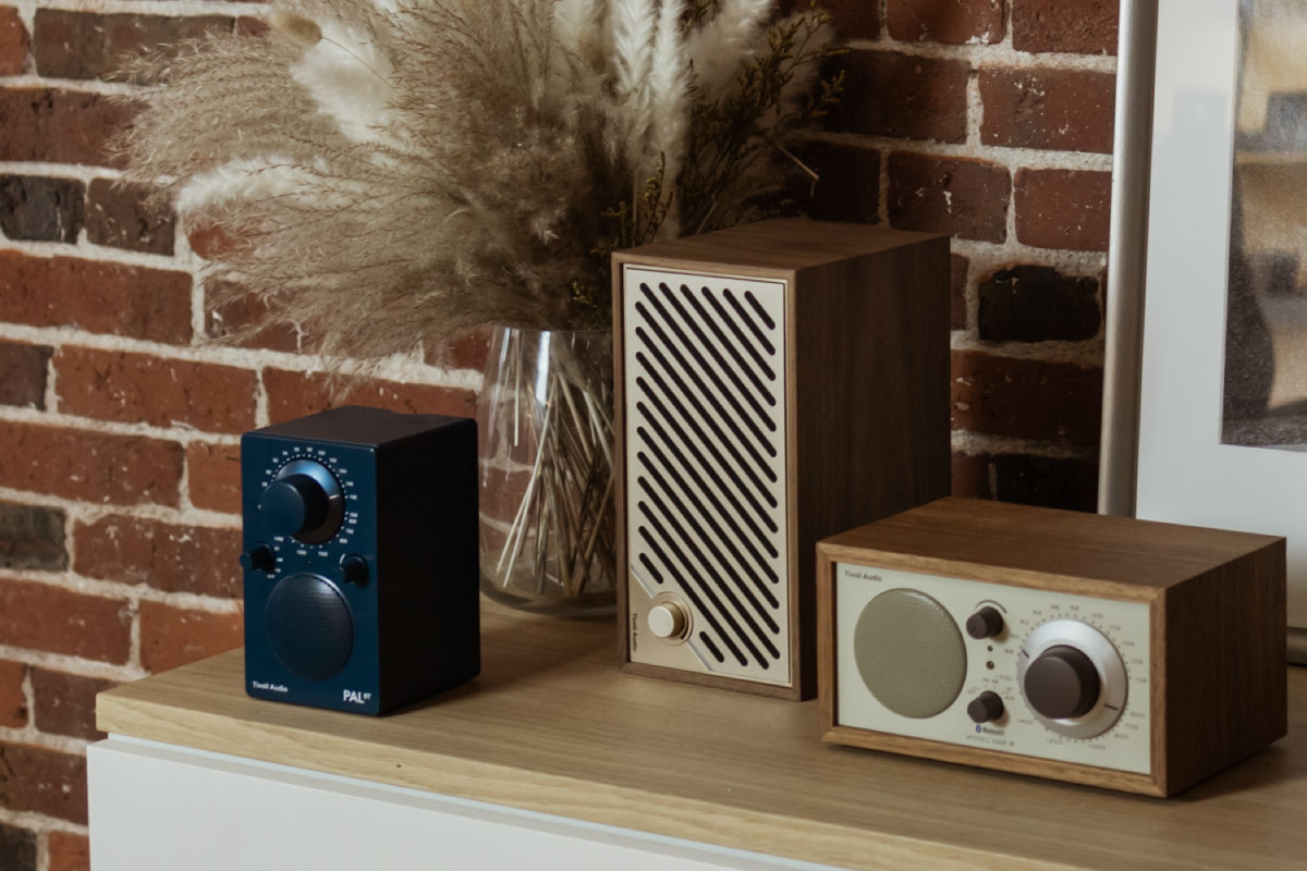 Tivoli Audio | Model Two Digital Walnut/Gold