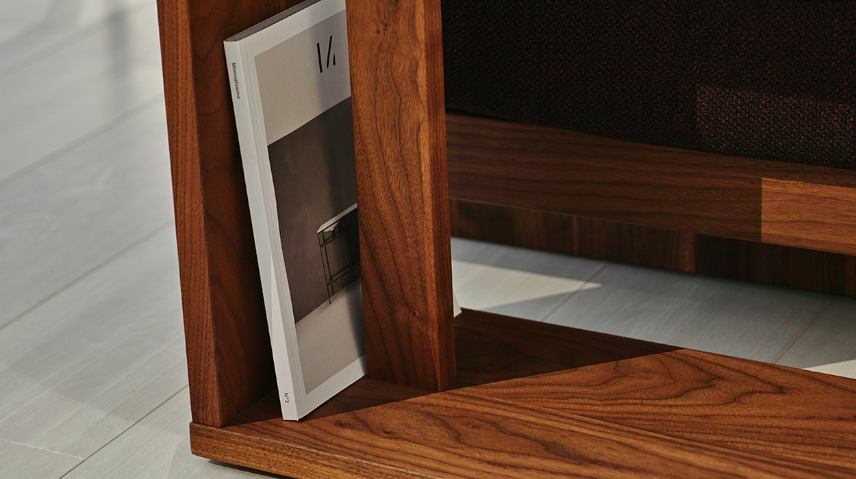 ELVIS SIDE TABLE H49cm / マグプレイス(2箇所)
