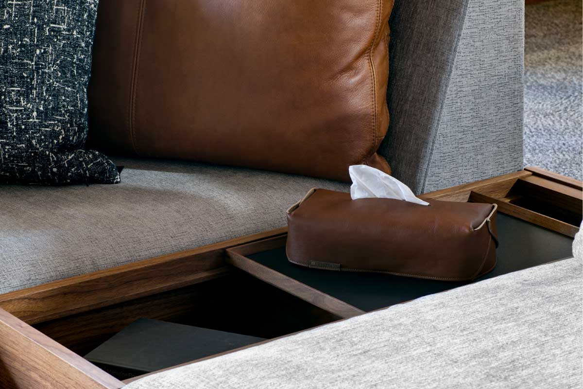 LEATHER TISSUE COVER PATINA ダークブラウン