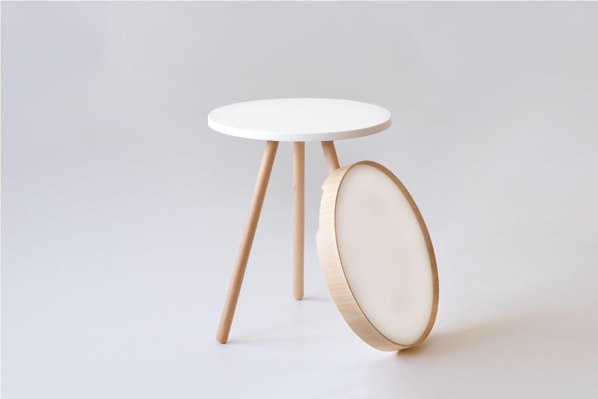 MOHEIM | BY TRAY TABLE white