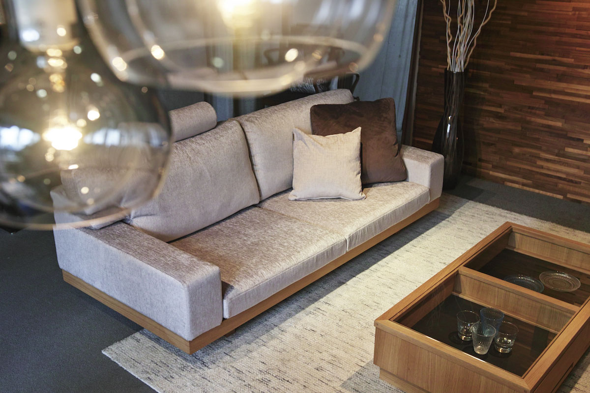 CUSHION B-TYPE W45 × H45cm