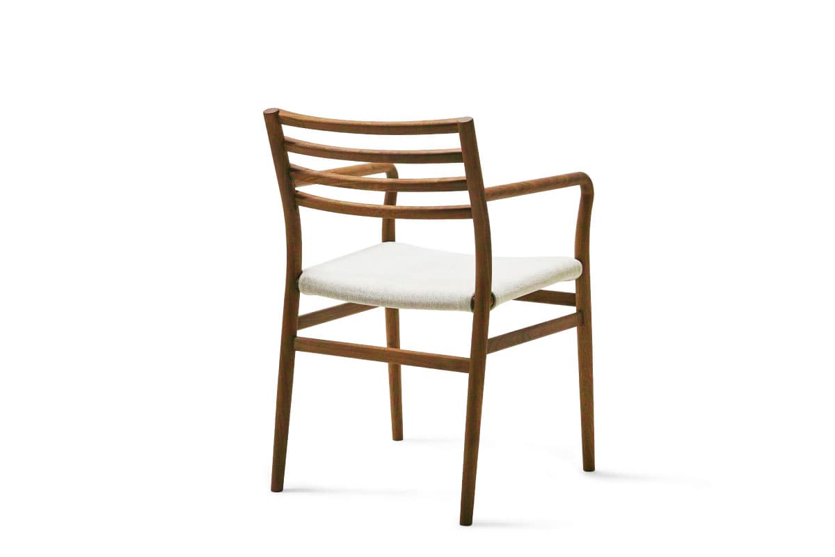 YU UC7 DINING CHAIR