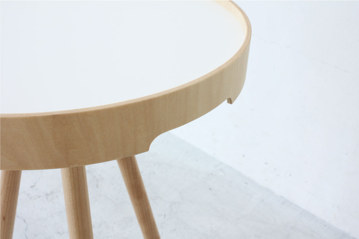 MOHEIM | BY TRAY TABLE white