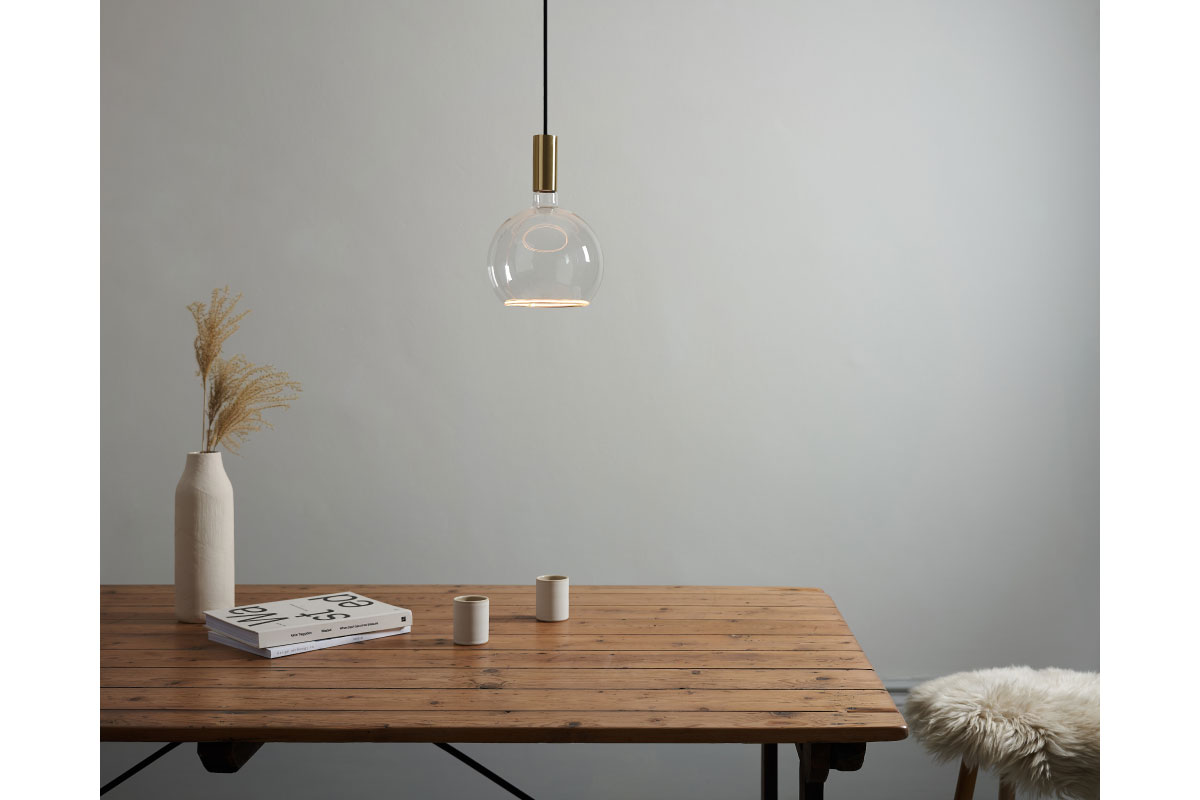 well lit | AZURE GLOBE GLOBE
