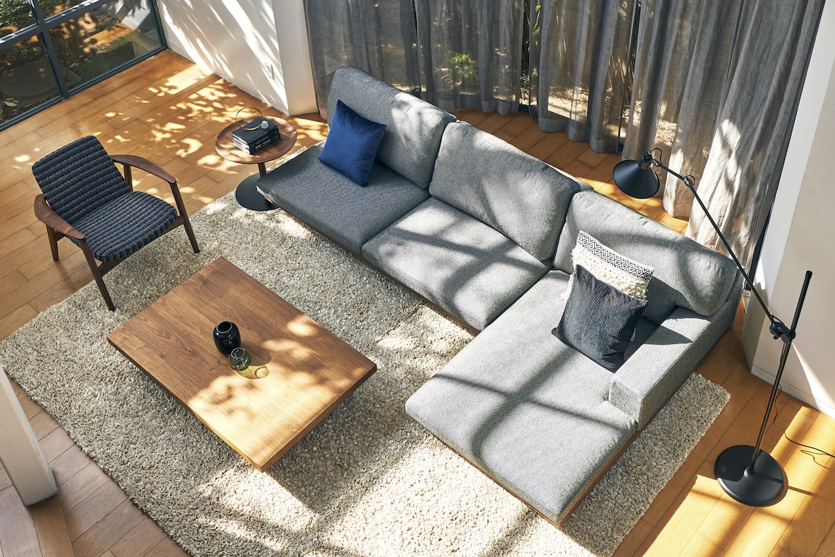 DANISH LOW LIVING TABLE W100cm x D100cm x H25cm