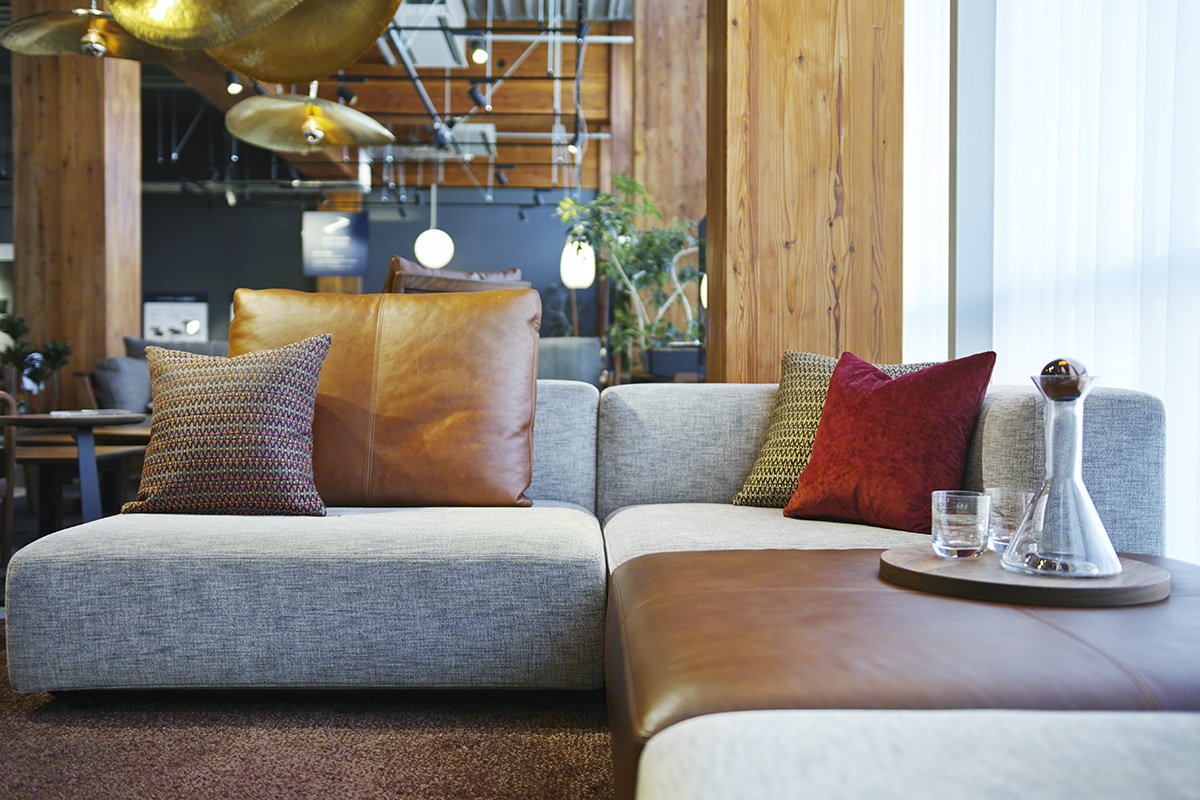 CUSHION C-TYPE W76 × H60cm
