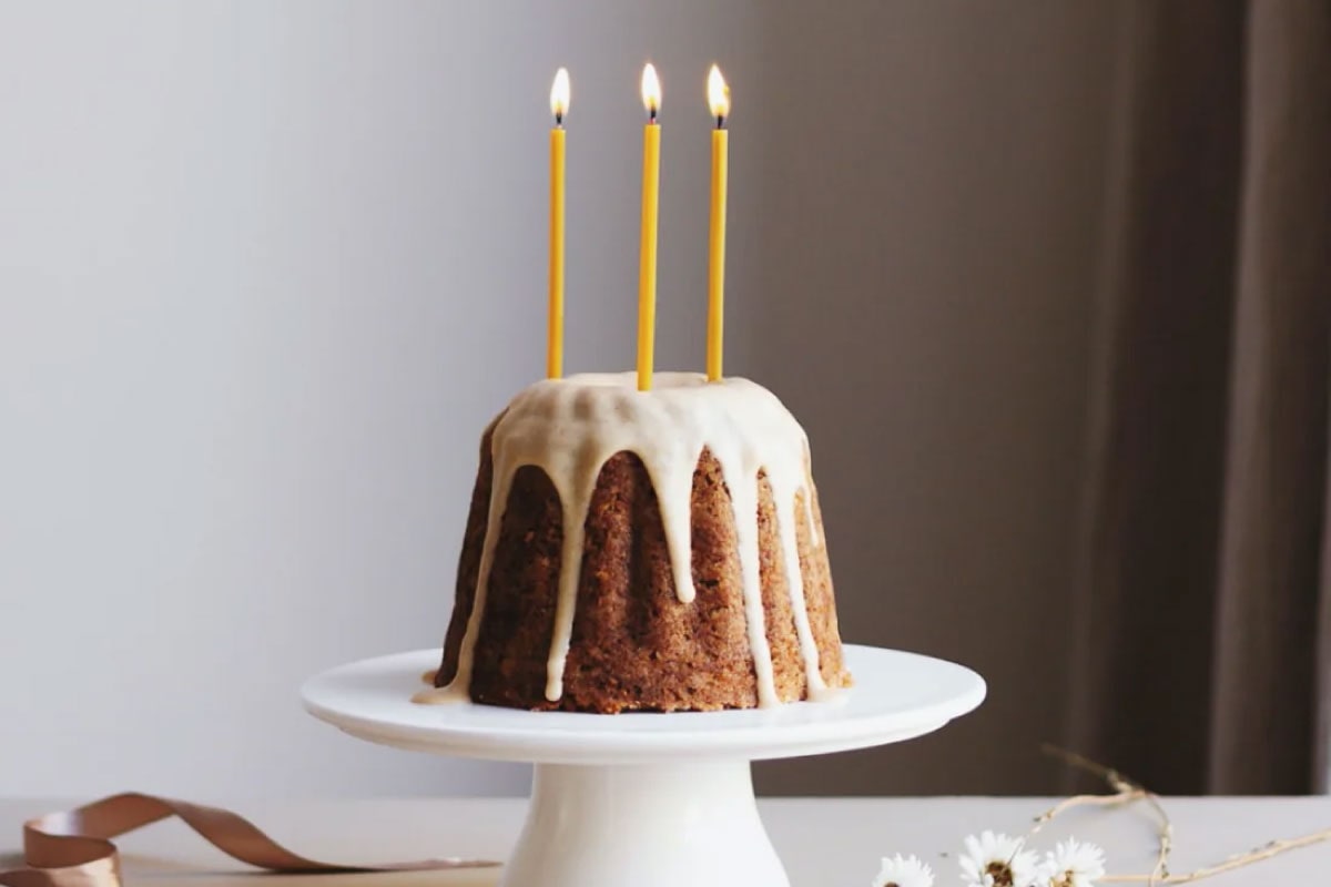 OVO Things | 5 Birthday Candles Red