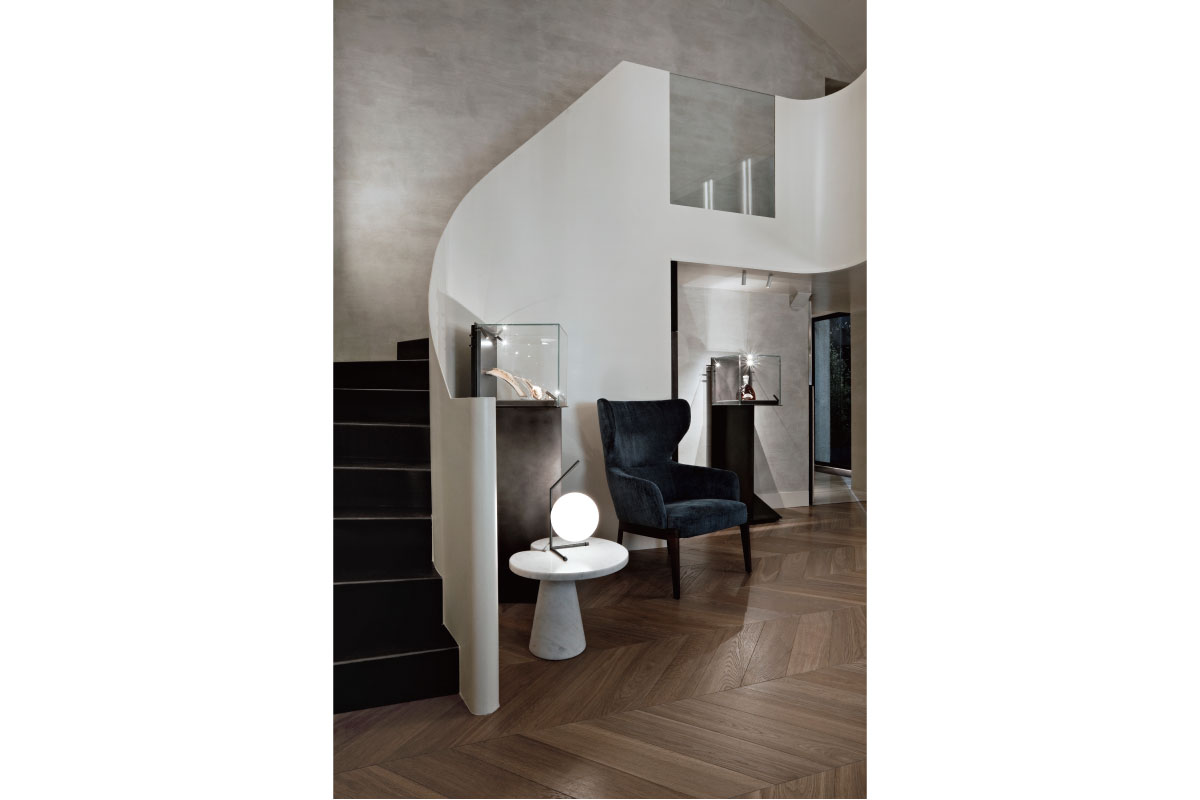 Flos | IC LIGHTS T1 HIGH クローム テーブルランプ1 HIGH