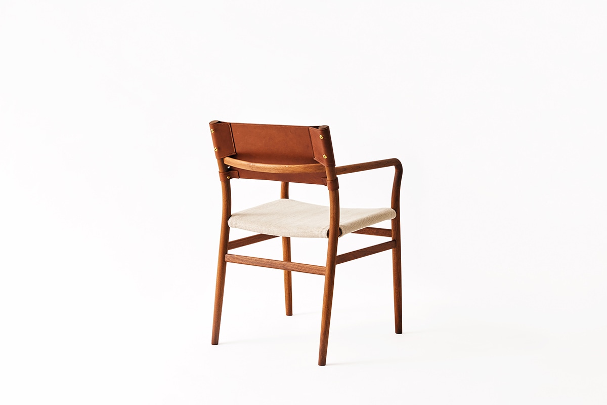 YU UC3 DINING CHAIR