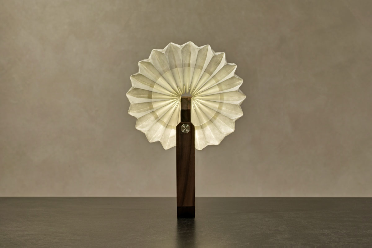 gingko design | Smart Origami Lamp