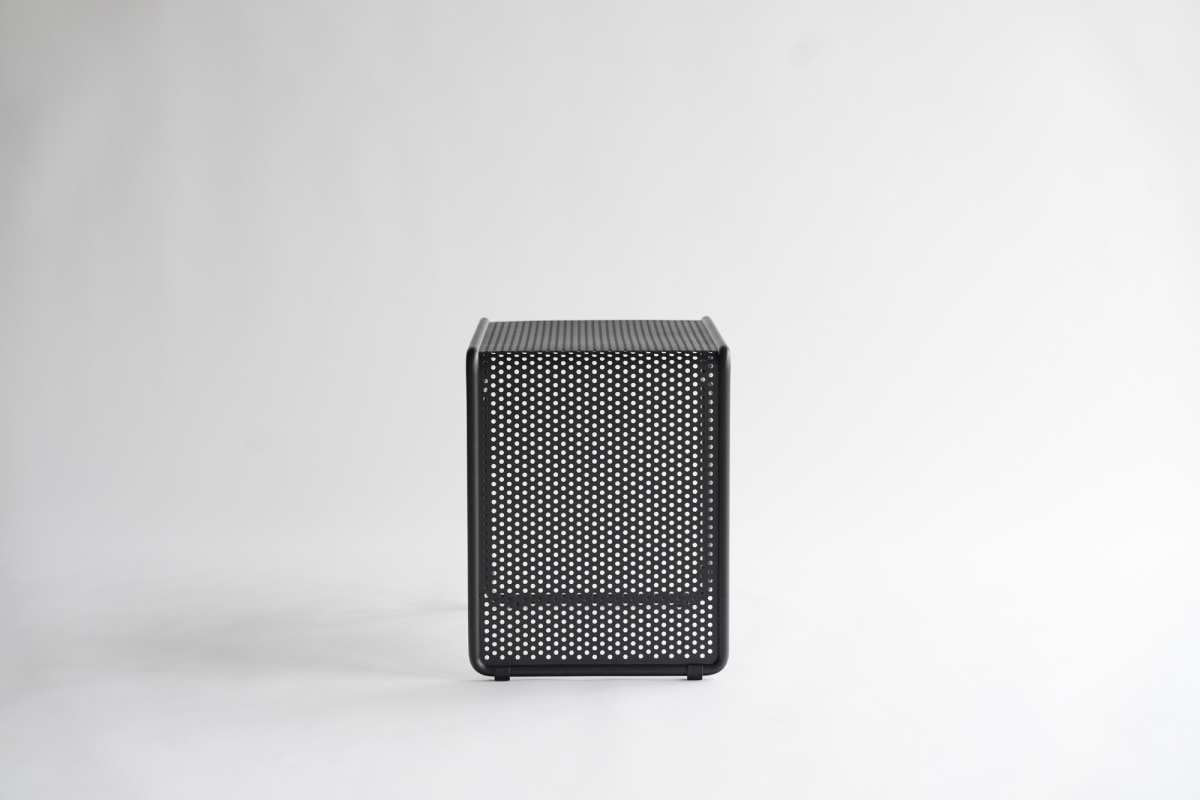 IKASAS | KAIS U SIDE TABLE