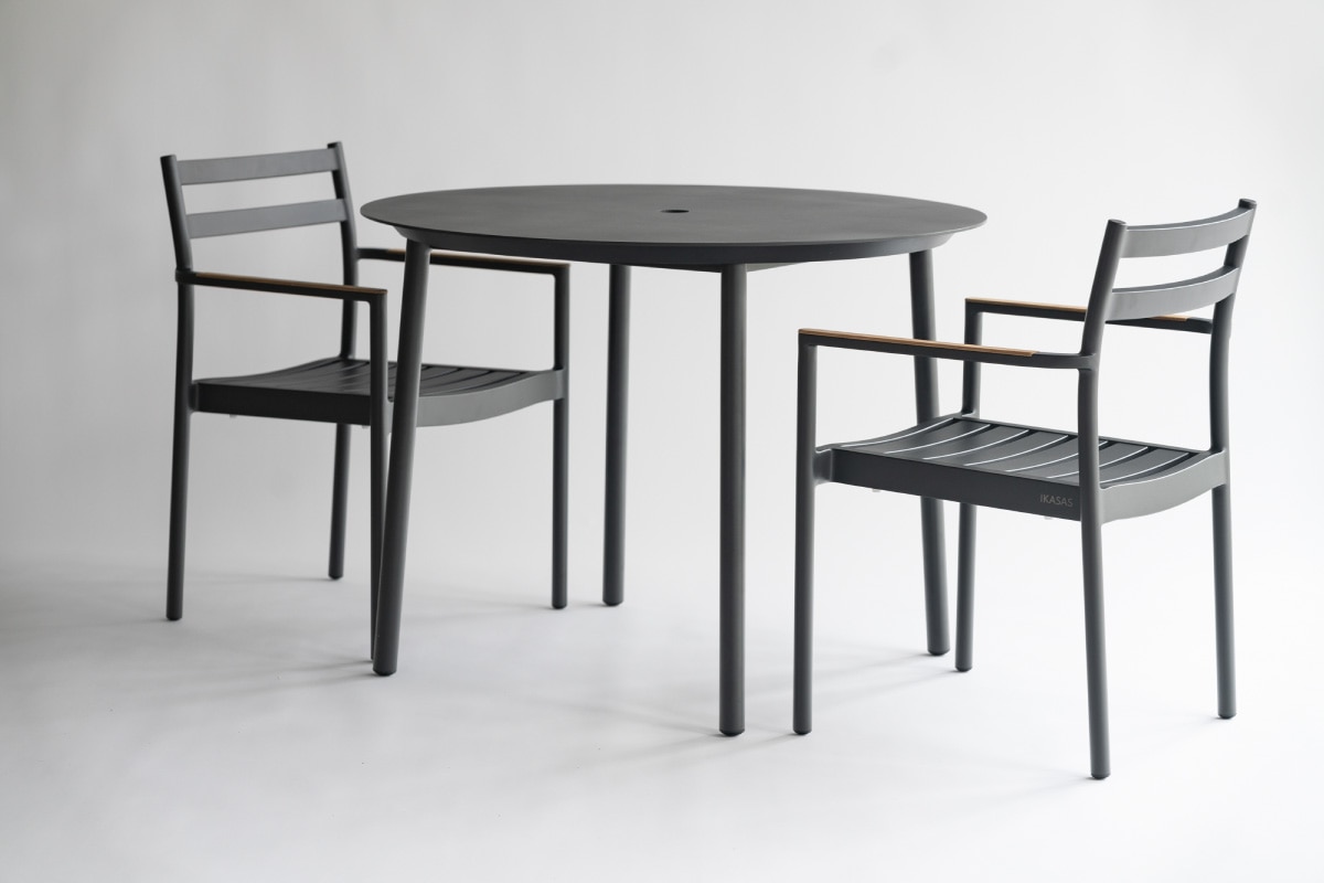 IKASAS | KAIS ROUND DINING TABLE