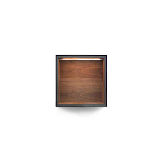 DRESS FLOAT CABINET