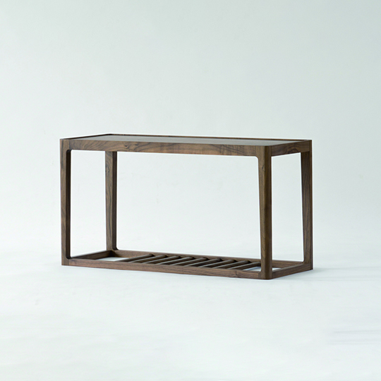 IKASAS | APARTMENT TEA TABLE