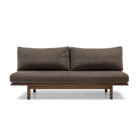 COMMON ROOTS | MATE SOFA